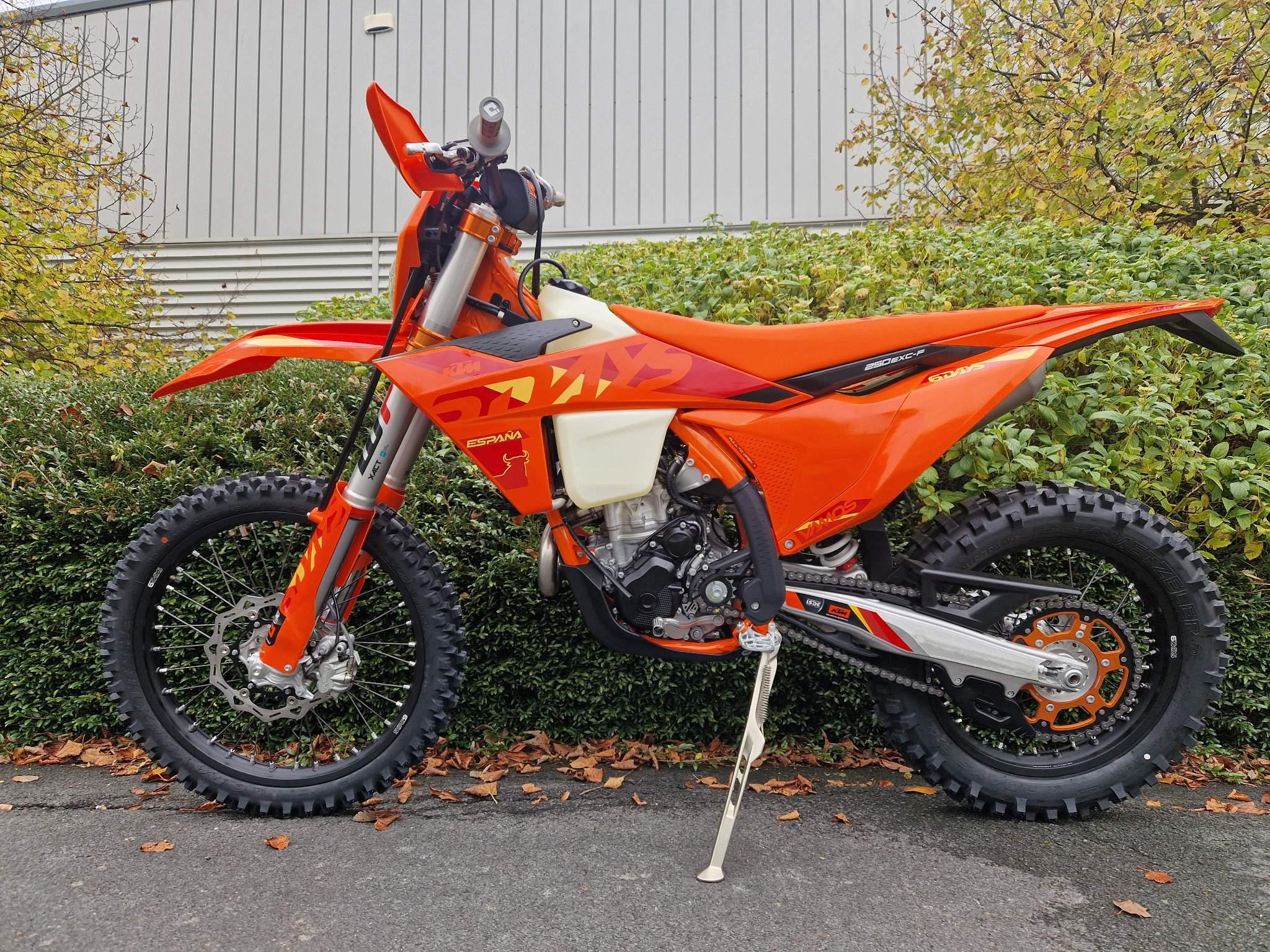2025 KTM 250 SIX DAYS X-Ring